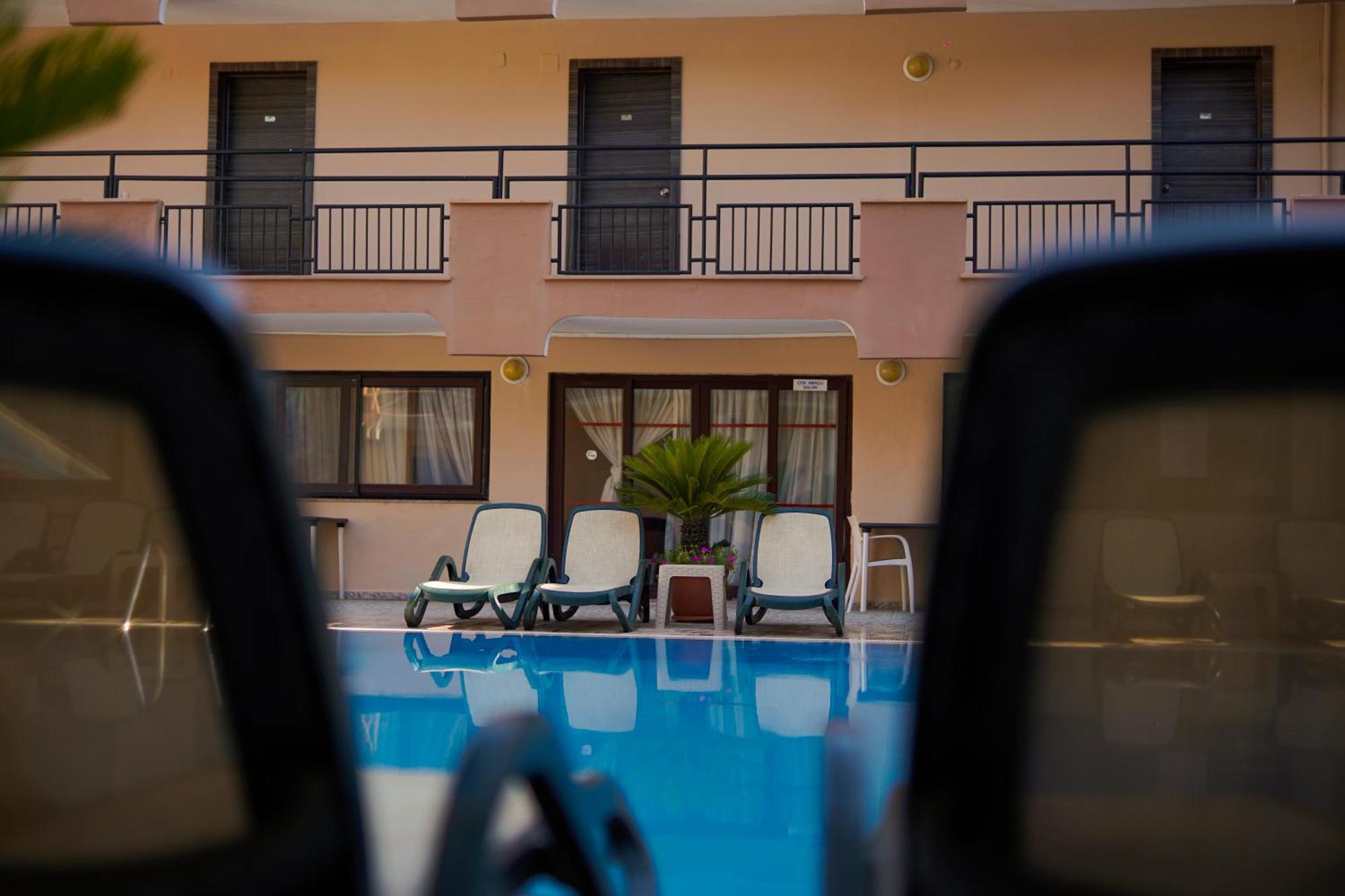 Aleria Belport Beach Hotel Beldibi  Bagian luar foto