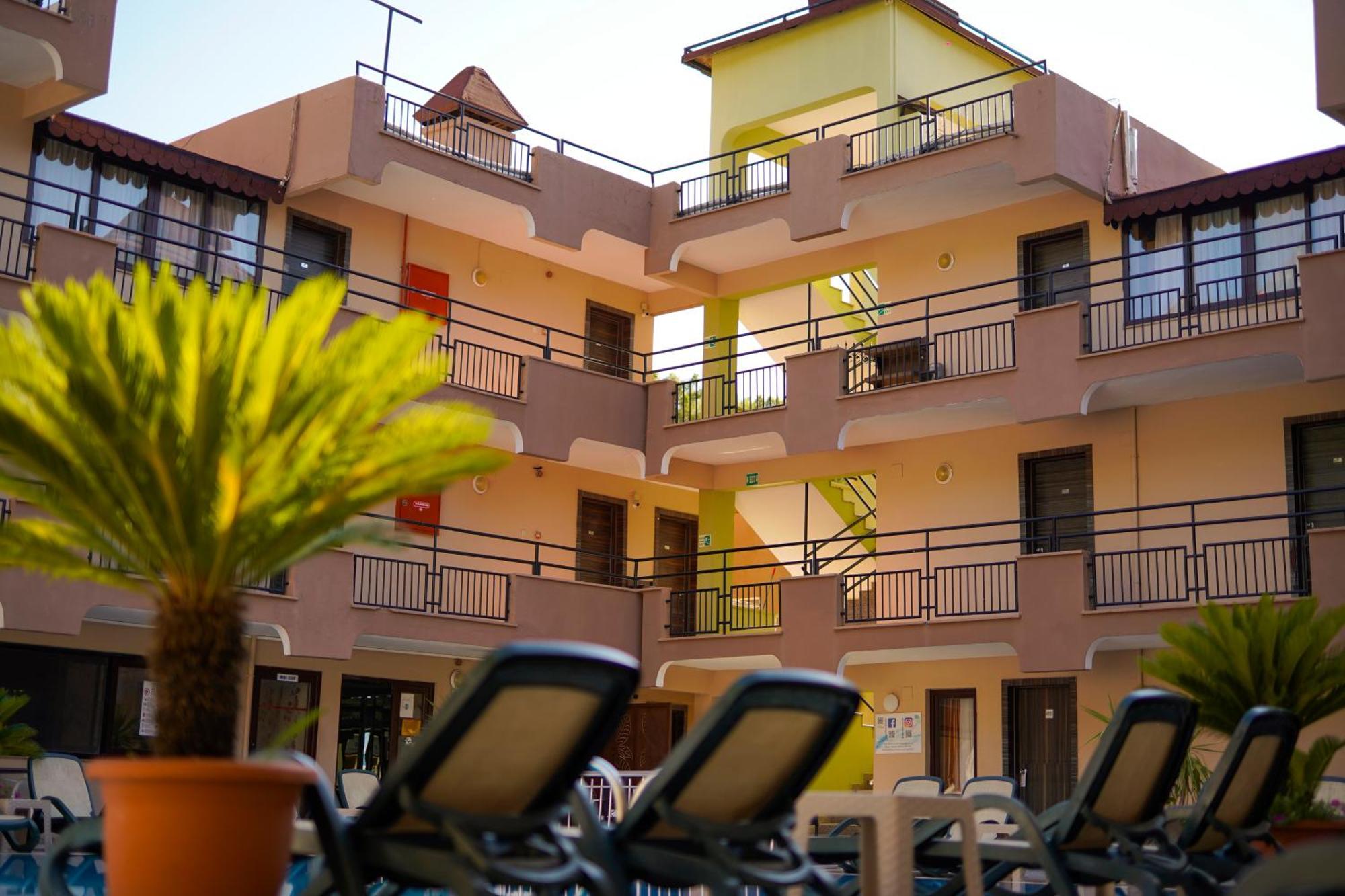 Aleria Belport Beach Hotel Beldibi  Bagian luar foto